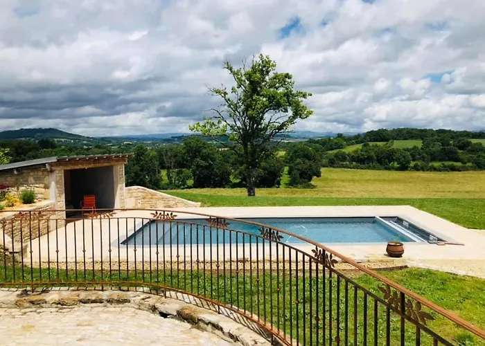 Hébergement de vacances La Laiterie - La Planhe *