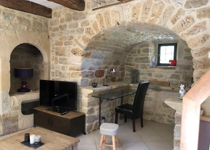 La Laiterie - La Planhe Hébergement de vacances *